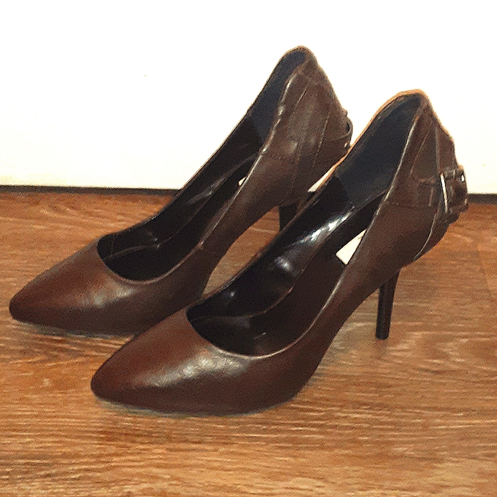 Simply Vera Vera Wang Heeles